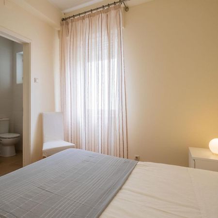 53 Urban Place 蓬塔德尔加达 外观 照片
